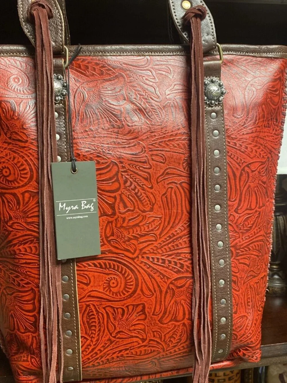 Myra Bag . - Picture 2 of 6